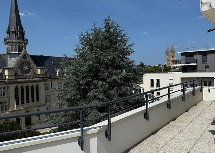Renovated With 50 M2 Terrace Apartamento Caen
